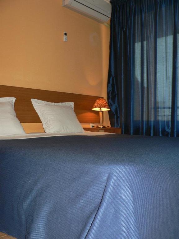 Hotel Surf פרימורסקו חדר תמונה