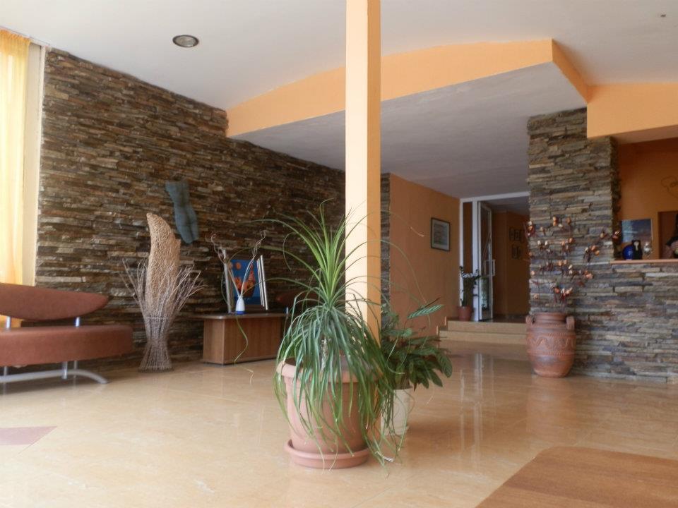Hotel Surf פרימורסקו מראה חיצוני תמונה