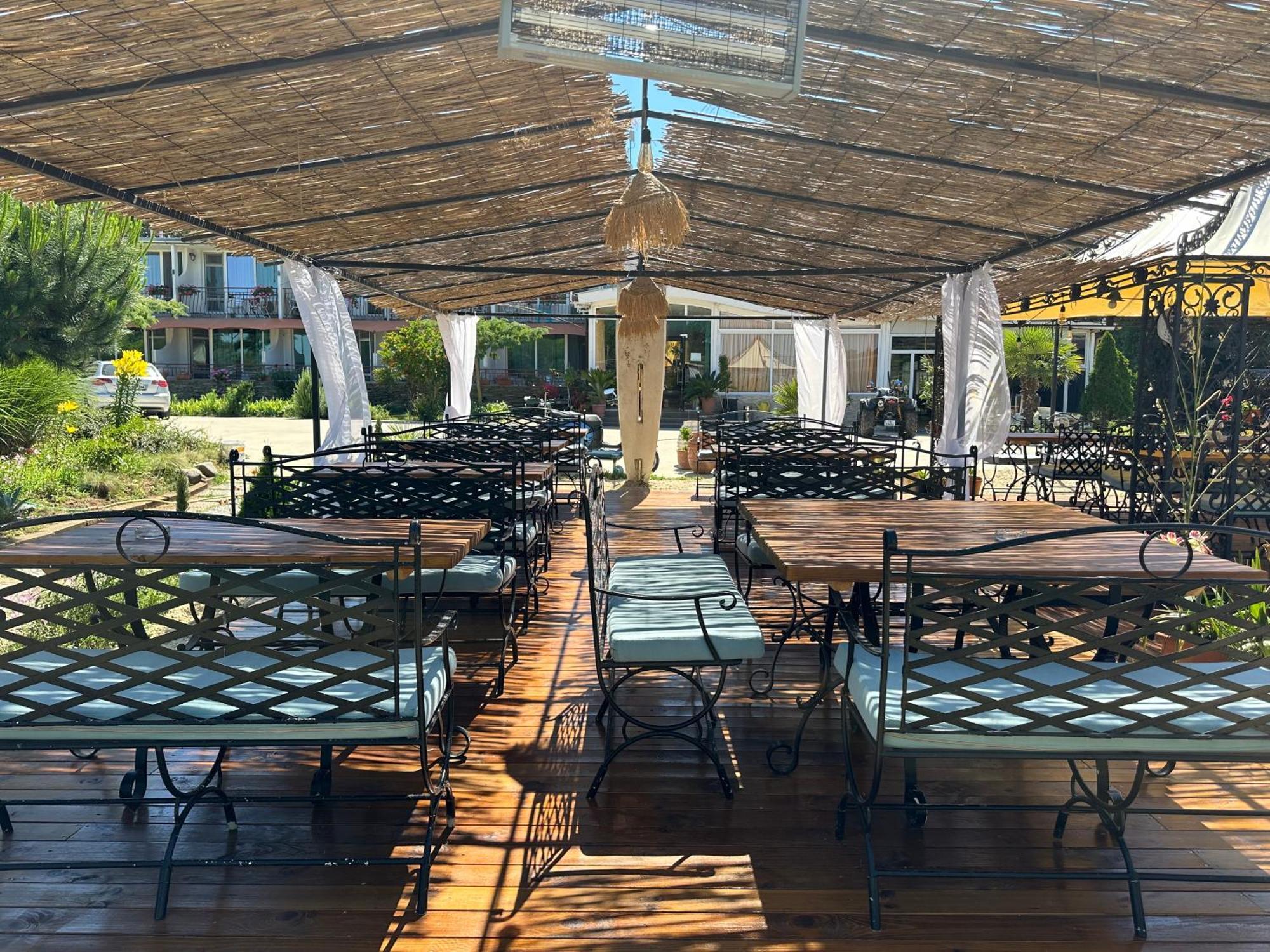Hotel Surf פרימורסקו מראה חיצוני תמונה